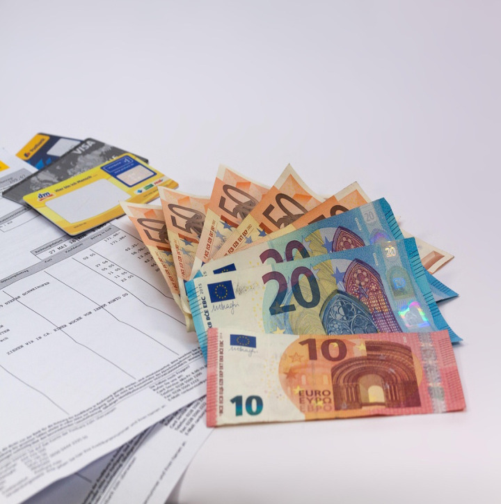 bank transfer finance handshake